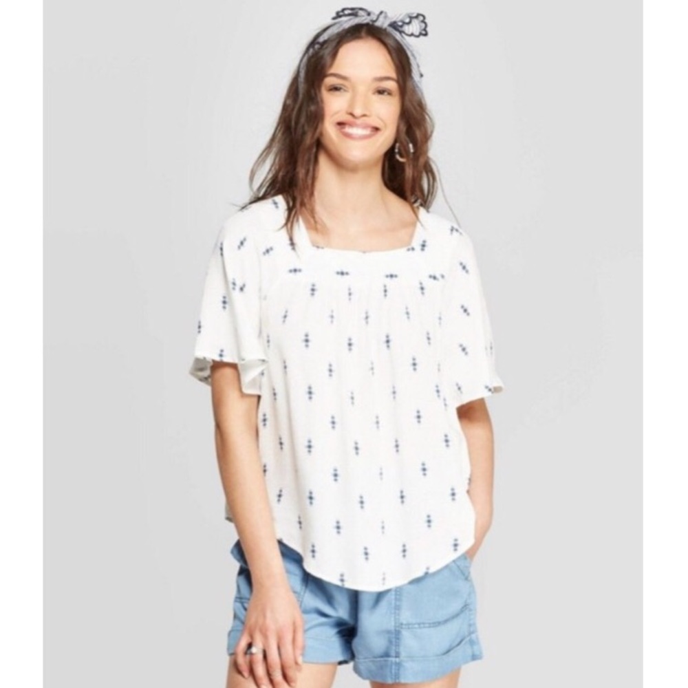 Universal Thread Flutter Short Sleeve - image 1